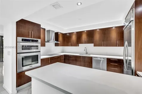 2 Grove Isle Drive Miami FL 33133