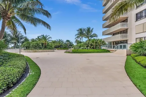 2 Grove Isle Drive Miami FL 33133