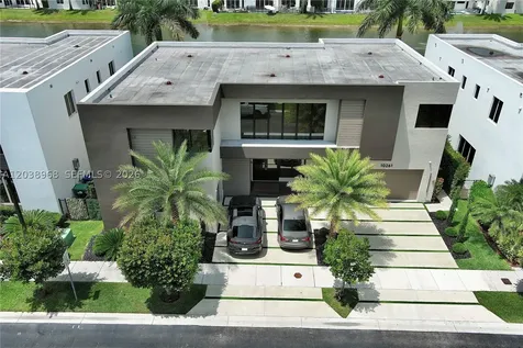 10261 NW 74th Terrace Doral FL 33178