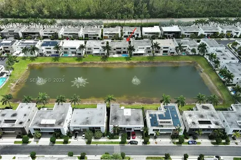 10261 NW 74th Terrace Doral FL 33178