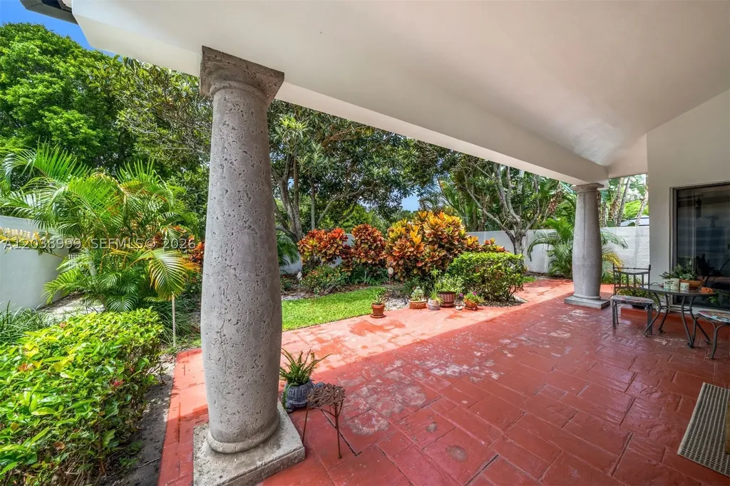 6540 Via Rosa Boca Raton FL 33433