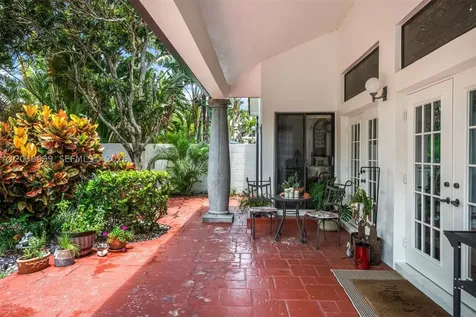 6540 Via Rosa Boca Raton FL 33433