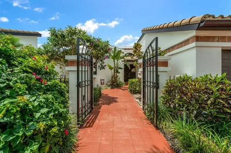 6540 Via Rosa Boca Raton FL 33433