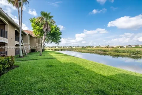 Pembroke Pines FL 33025