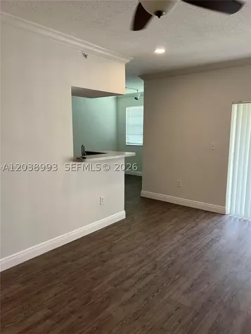 Pembroke Pines FL 33025