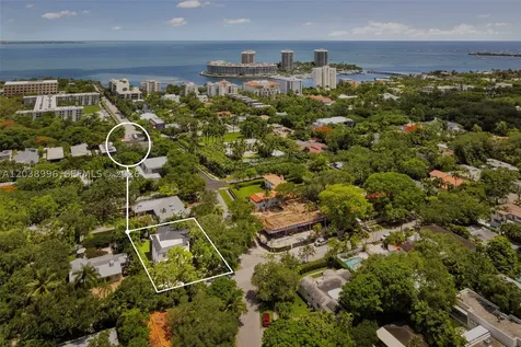 3303 Halissee Street Coconut Grove FL 33133
