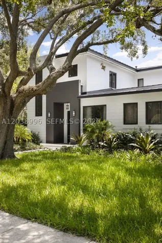 3303 Halissee Street Coconut Grove FL 33133