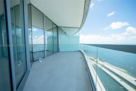 175 SE 25th Road Miami FL 33129
