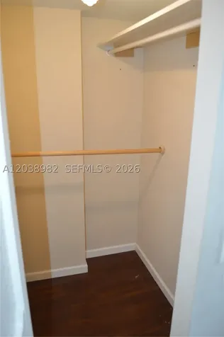 3401 N Country Club Drive Aventura FL 33180