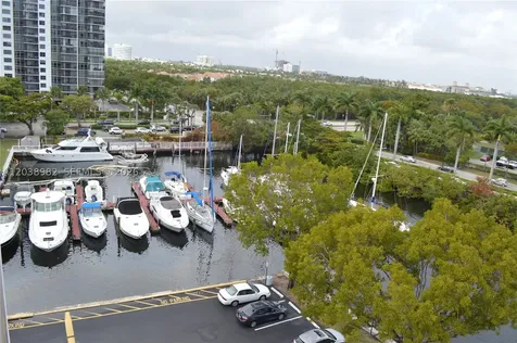 3401 N Country Club Drive Aventura FL 33180