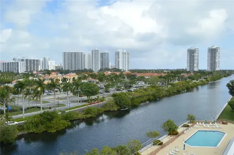 3401 N Country Club Drive Aventura FL 33180
