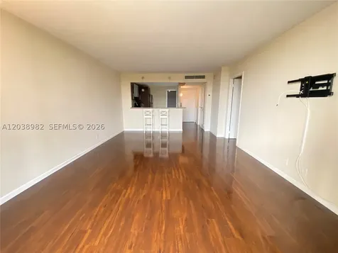 3401 N Country Club Drive Aventura FL 33180