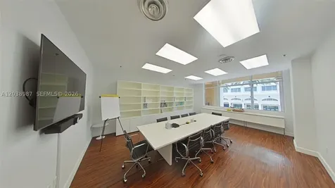 1607 Ponce De Leon Boulevard Coral Gables FL 33134