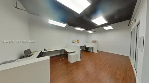 1607 Ponce De Leon Boulevard Coral Gables FL 33134