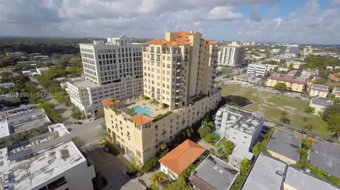 1607 Ponce De Leon Boulevard Coral Gables FL 33134