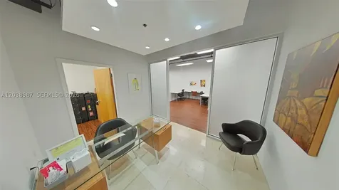 1607 Ponce De Leon Boulevard Coral Gables FL 33134