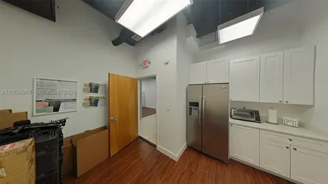 1607 Ponce De Leon Boulevard Coral Gables FL 33134