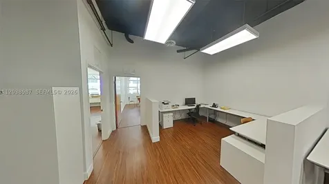 1607 Ponce De Leon Boulevard Coral Gables FL 33134