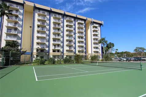 801 NW 47th Avenue Miami FL 33126