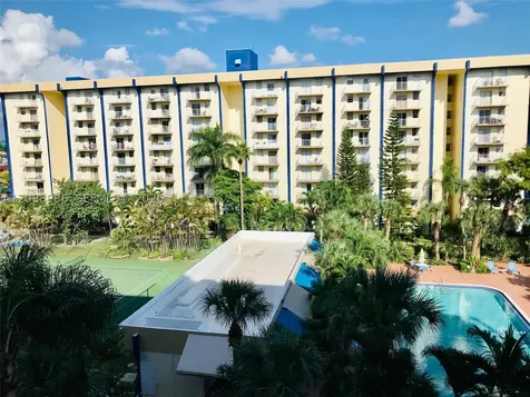 801 NW 47th Avenue Miami FL 33126