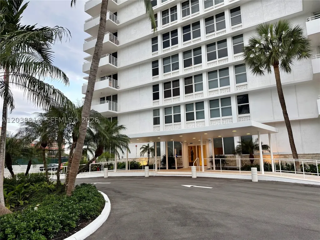 888 Intracoastal Drive Fort Lauderdale FL 33304