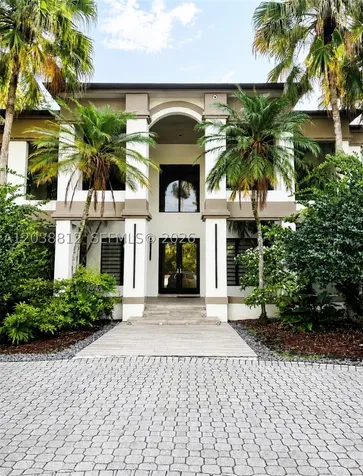 10395 SW 67th Avenue Pinecrest FL 33156