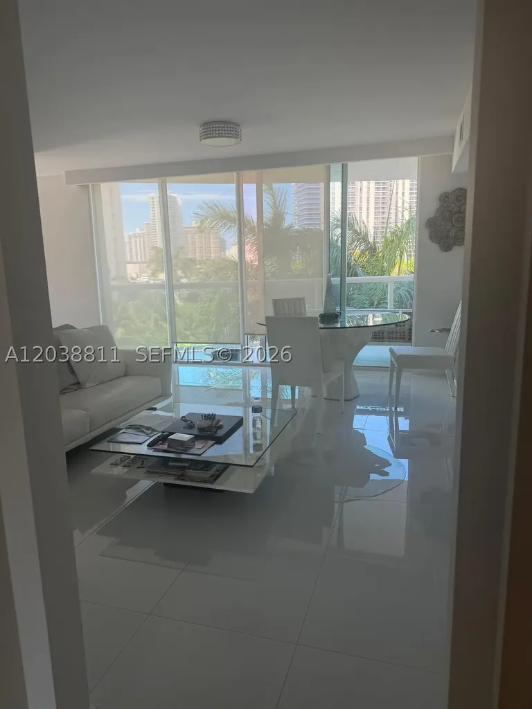 19400 Turnberry Way Aventura FL 33180