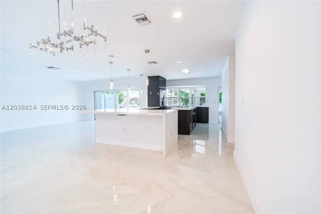 5721 Bayview Drive Fort Lauderdale FL 33308