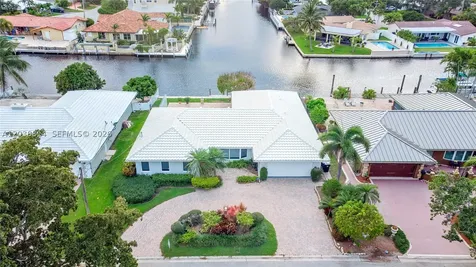 5721 Bayview Drive Fort Lauderdale FL 33308