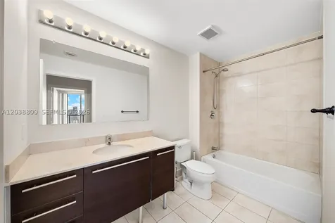 1900 N Bayshore Drive Miami FL 33132