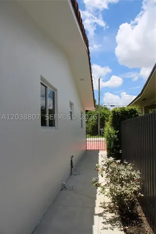 3825 SW 88 Court Miami FL 33165