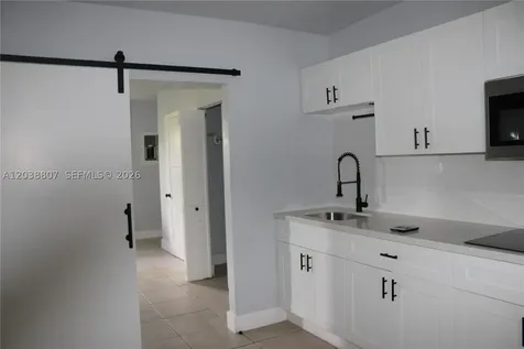 3825 SW 88 Court Miami FL 33165