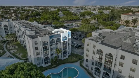 9460 Fontainebleau Boulevard Miami FL 33172