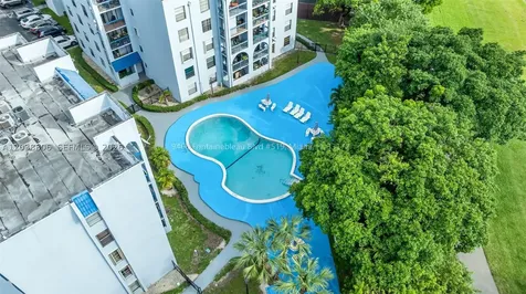 9460 Fontainebleau Boulevard Miami FL 33172