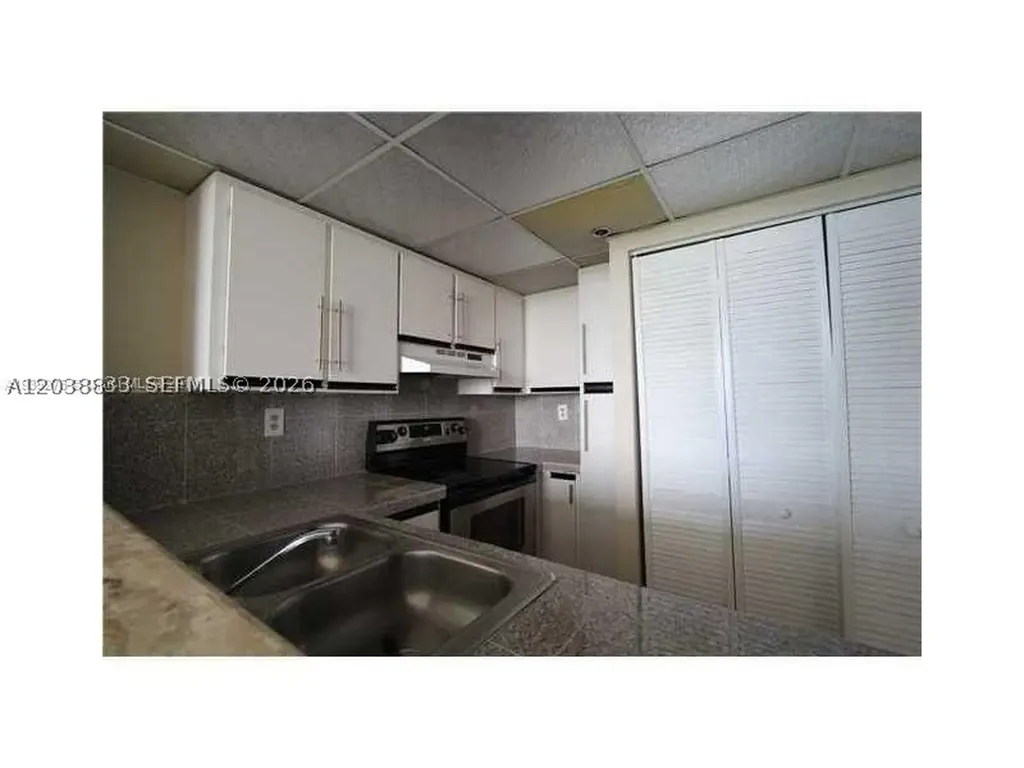 540 Brickell Key Drive Miami FL 33131