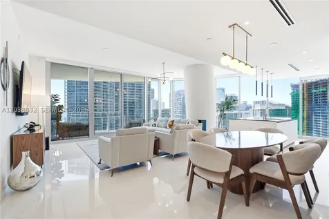 300 Biscayne Boulevard Way Miami FL 33131