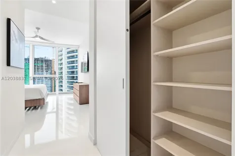300 Biscayne Boulevard Way Miami FL 33131