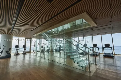300 Biscayne Boulevard Way Miami FL 33131