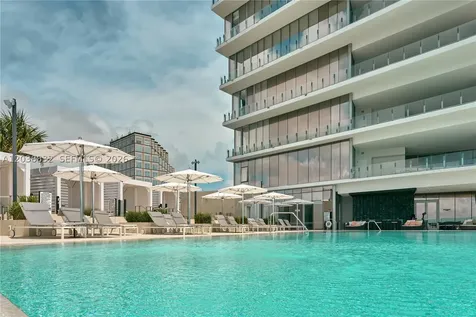 300 Biscayne Boulevard Way Miami FL 33131