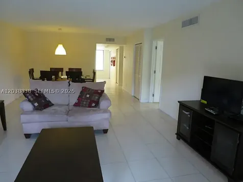 205 Lakeview Drive Weston FL 33326