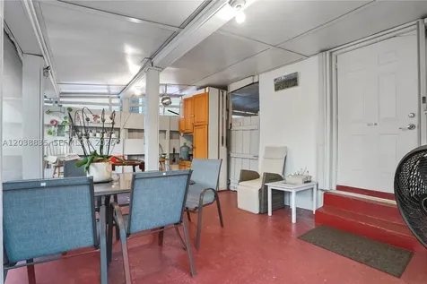 3375 SW 29th Terrace Miami FL 33133
