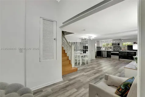 3375 SW 29th Terrace Miami FL 33133
