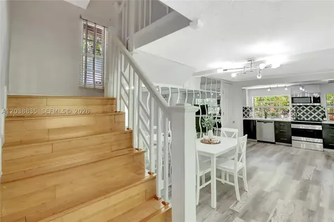 3375 SW 29th Terrace Miami FL 33133