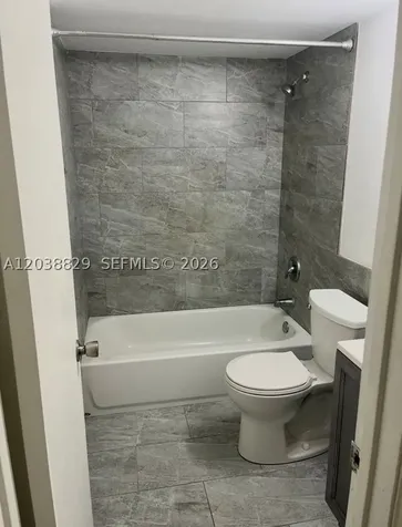 89 Berkshire D West Palm Beach FL 33417