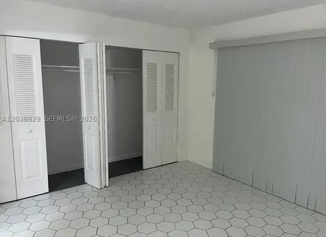 89 Berkshire D West Palm Beach FL 33417