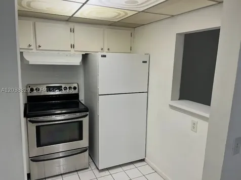 89 Berkshire D West Palm Beach FL 33417