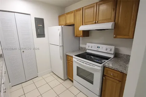 650 NW 114th Avenue Sweetwater FL 33172