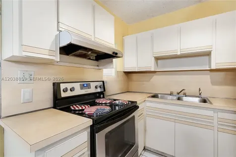 3035 NW 83rd Street Miami FL 33147
