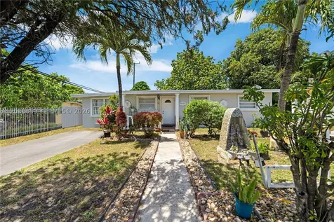 3035 NW 83rd Street Miami FL 33147