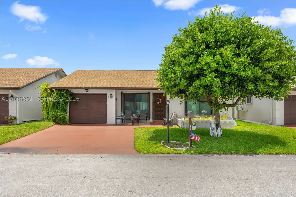 2065 SW 17th Drive Deerfield Beach FL 33442